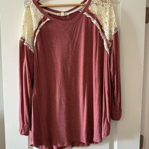 Women's Lace Shoulder Top - Pink